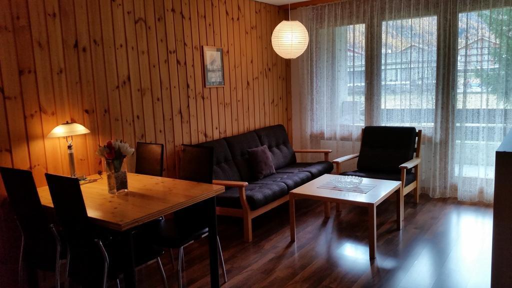 Appartements Monte Rosa Täsch Buitenkant foto