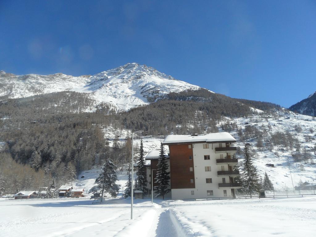 Appartements Monte Rosa Täsch Buitenkant foto