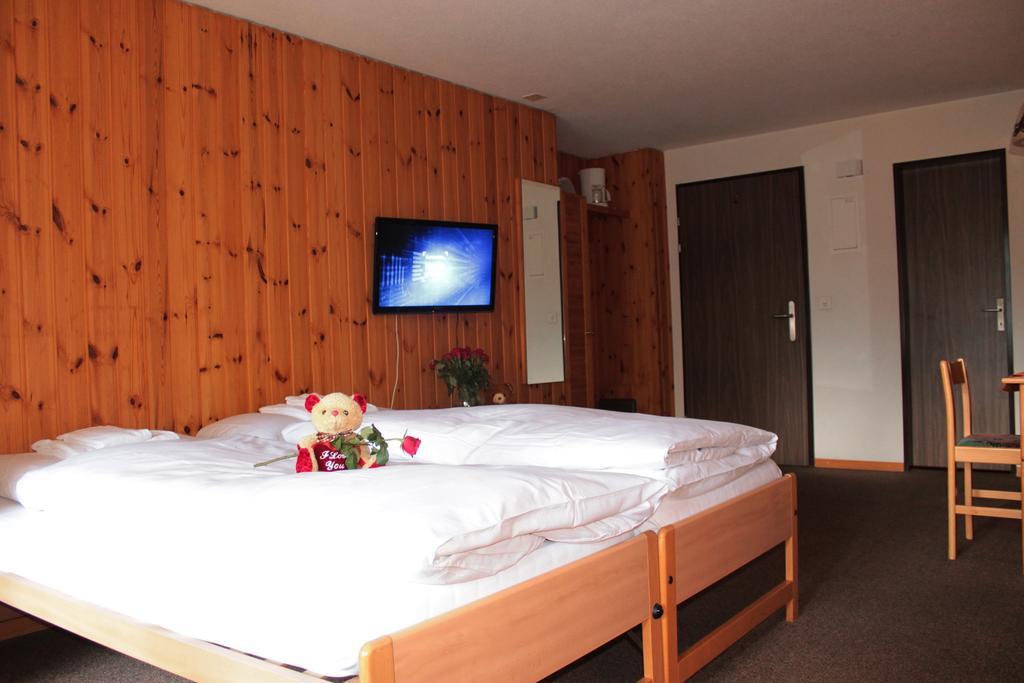 Appartements Monte Rosa Täsch Buitenkant foto